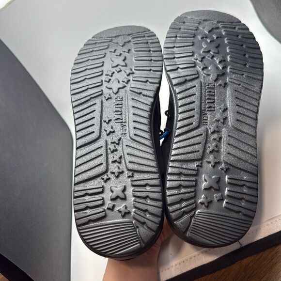 HEYDUDE NASCAR Wally MENS SIZE 10 Black Shoes NEW With Box - Picture 5 of 7